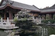 古典園林中，如何讓石頭成為園林景致的點(diǎn)綴？